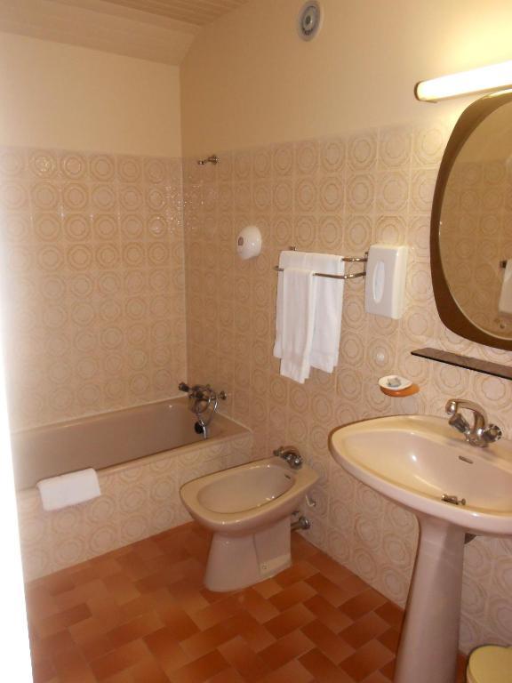 Hotel Les Barnieres 글레스터 객실 사진